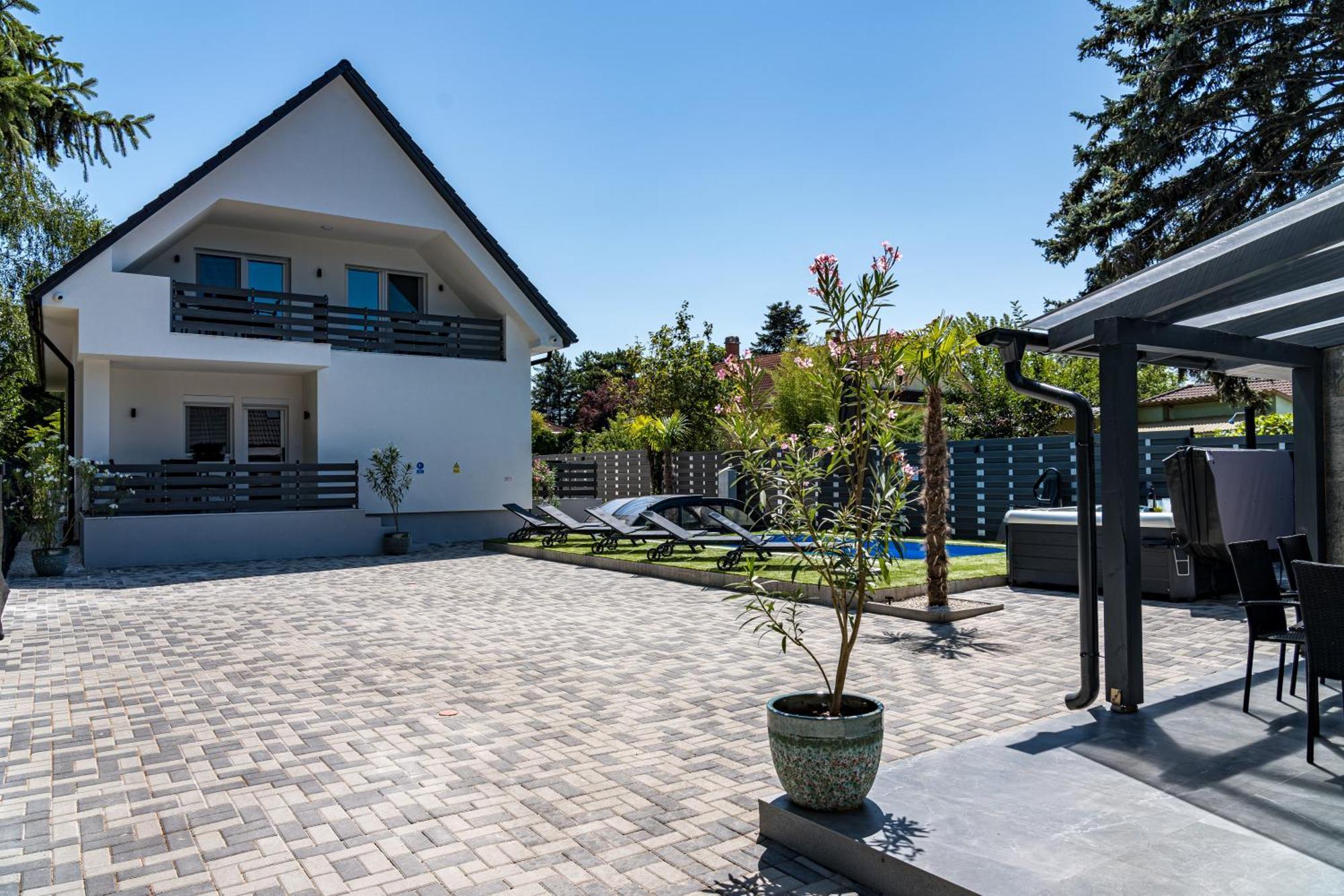 Balatonic Lime Apartmanhaz Siofok Luaran gambar