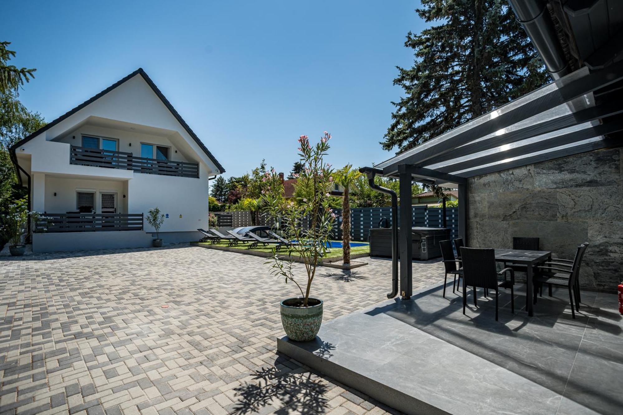 Balatonic Lime Apartmanhaz Siofok Luaran gambar
