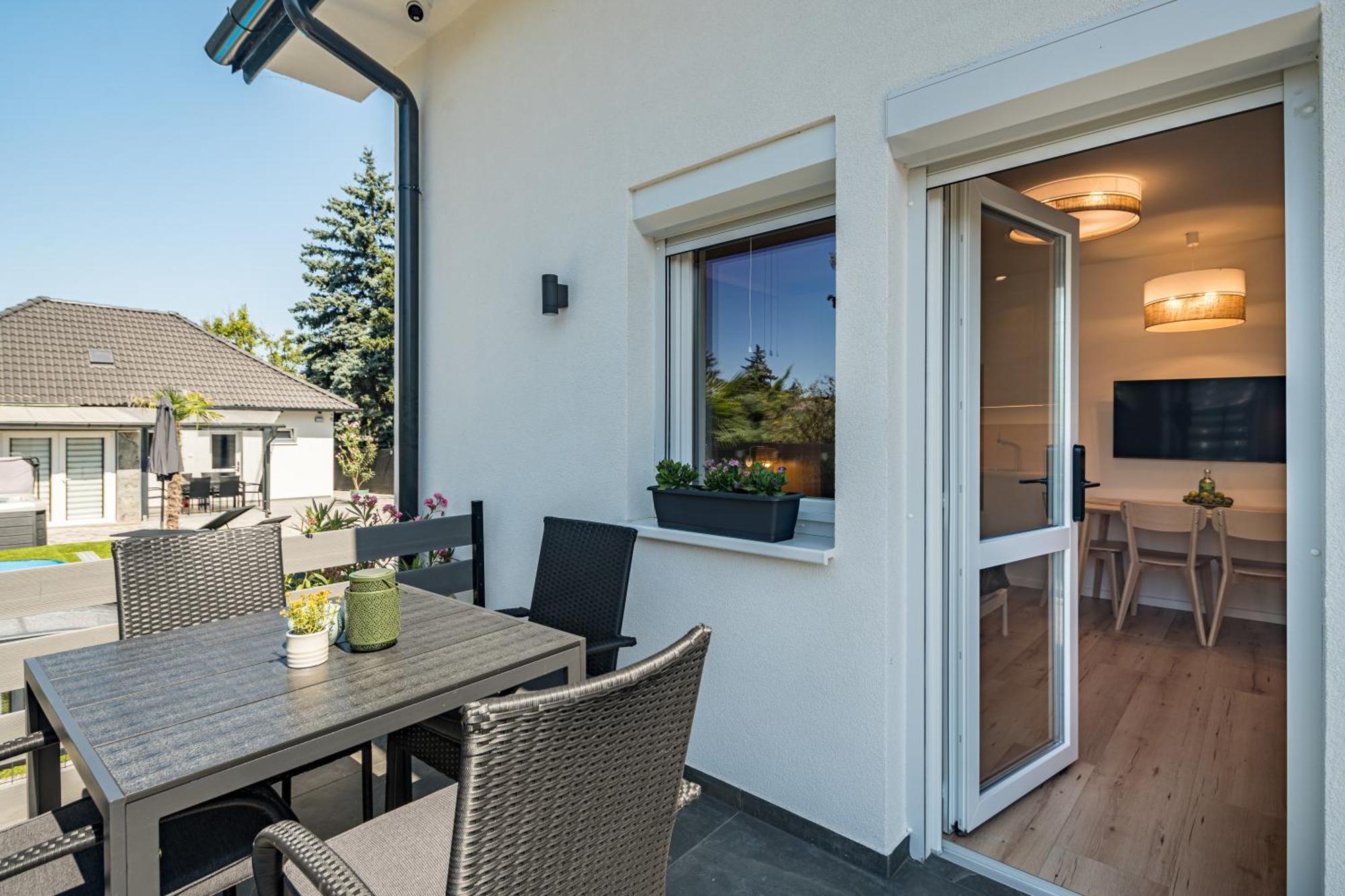 Balatonic Lime Apartmanhaz Siofok Luaran gambar